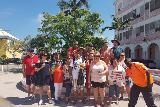 Nassau Shore Excursion: Cultural Heritage Sightseeing Tour - Who should book this experience?