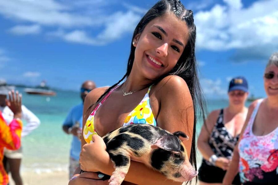 Nassau: Swimming Pigs, Snorkeling, Lunch, & Beach Boat Tour - Leaving Nassau Harbor by speedboat