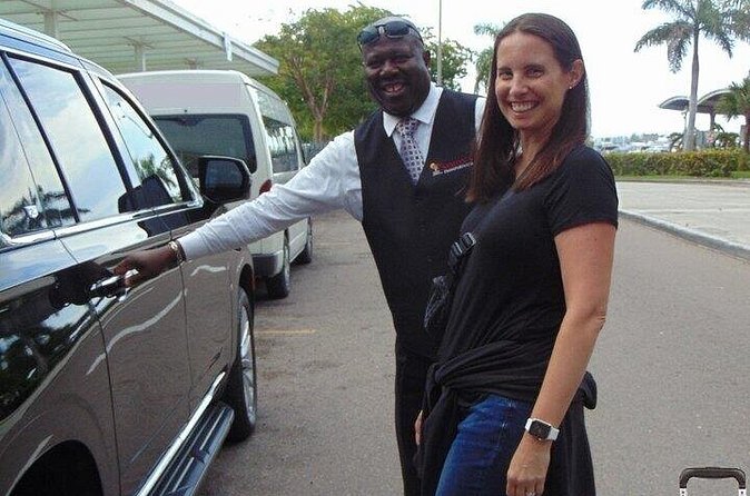 One Way Private Bahamas Airport Transportation with Free Wifi - Clean vehicles and a choice of sizes