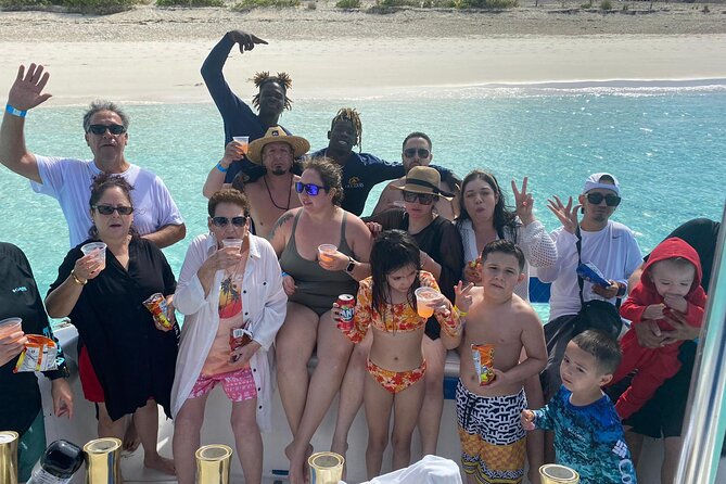 Pigs Beach, Green Turtle Cay, Rose Island Private Tour - Green Turtle Cay and a short turtle encounter