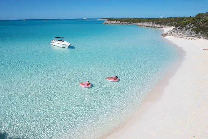 Private 4-Hour Rose Island charter Snorkeling Turtles & Beaching - Rose Island beaches and Footprints Beach Bar & Grill