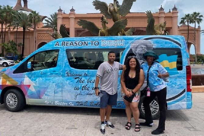 Private Airport/Hotels Transfers Nassau Bahamas - Drivers who add more than a steering wheel