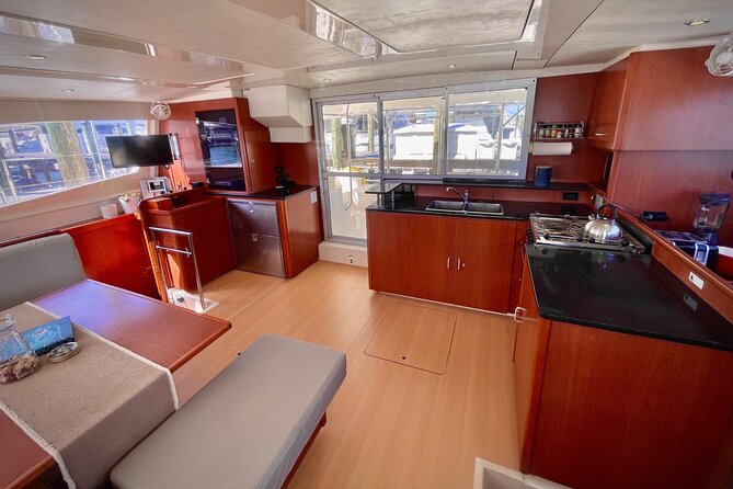 Private Luxury Catamaran Charter in Nassau - Rose Island for white sand and clear water