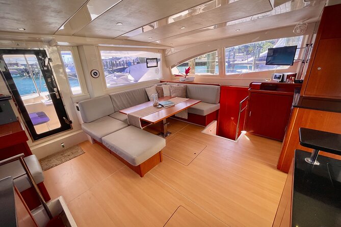 Private Luxury Catamaran Charter in Nassau - Who will enjoy this Nassau boat day most?