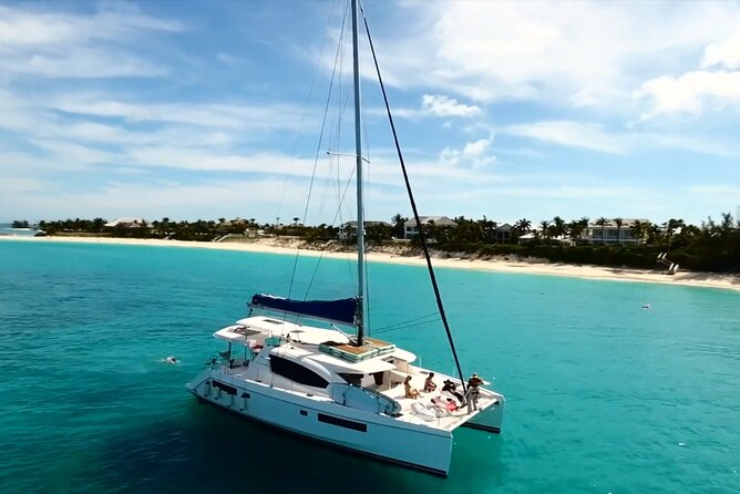 Private Luxury Catamaran Charter in Nassau - Why a private boat changes the day
