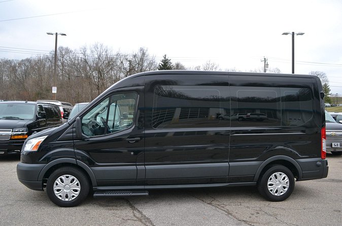 Private Roundtrip Minibus Transfer to Cable Beach - What the airport welcome is really worth
