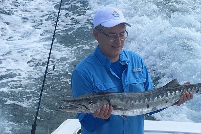 Private Snorkeling or Fishing from Nassau - 31ft Sitting Pretty - Beach stops, Rose Island, and harbor sightseeing