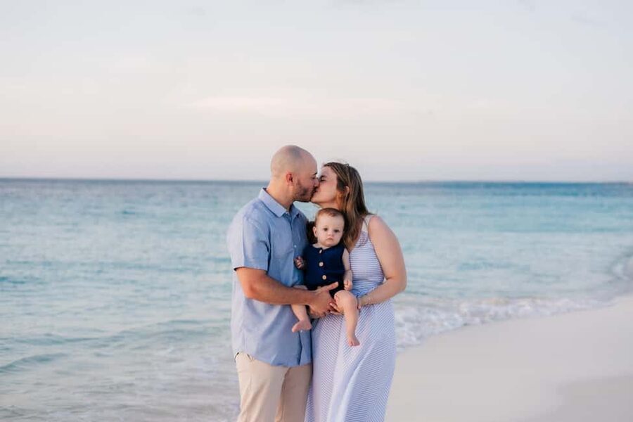 Private Vacation Photoshoot with Photographer in Nassau - Key points to know before booking