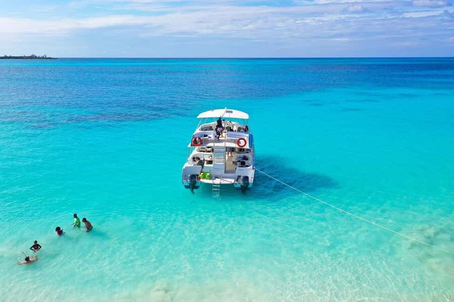 Rose Island: Snorkeling, Beach Day With Unlimited Rum Punch - Snorkeling the coral reef
