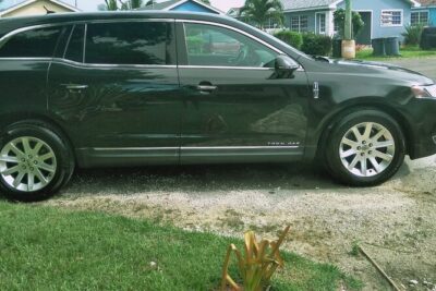 Round trip Airport Private Transfer (Nassau Limousine)
