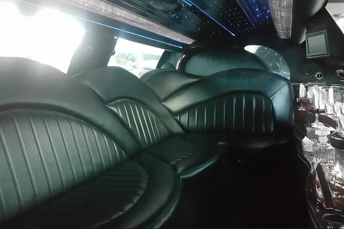 Round Trip Nassau Airport ARRIVAL (NASSAU LIMOUSINE) - What $253.34 Means for Your Group