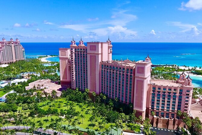 Round Trip Private Airport To Hotel Transfer in Nassau - Key points to know before you book