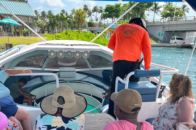 Semi Submersive Glass Bottom Boat Eco Tour in Paradise Island Bahamas - Who will enjoy this Nassau excursion most