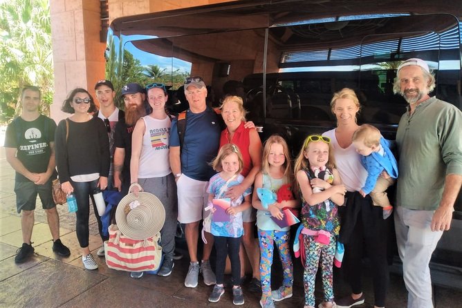 Small Group/ Family Private Roundtrip Airport Shuttle - Key points before you book