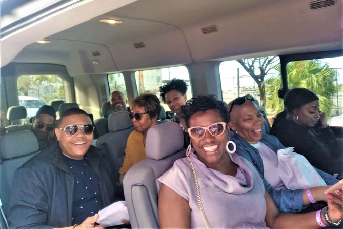 Small Group/ Family Private Roundtrip Airport Shuttle - What the service gets right for families and groups