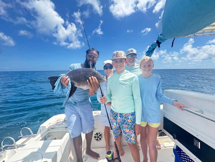snorkeling, swimming pigs , turtles, rose island - Key points at a glance