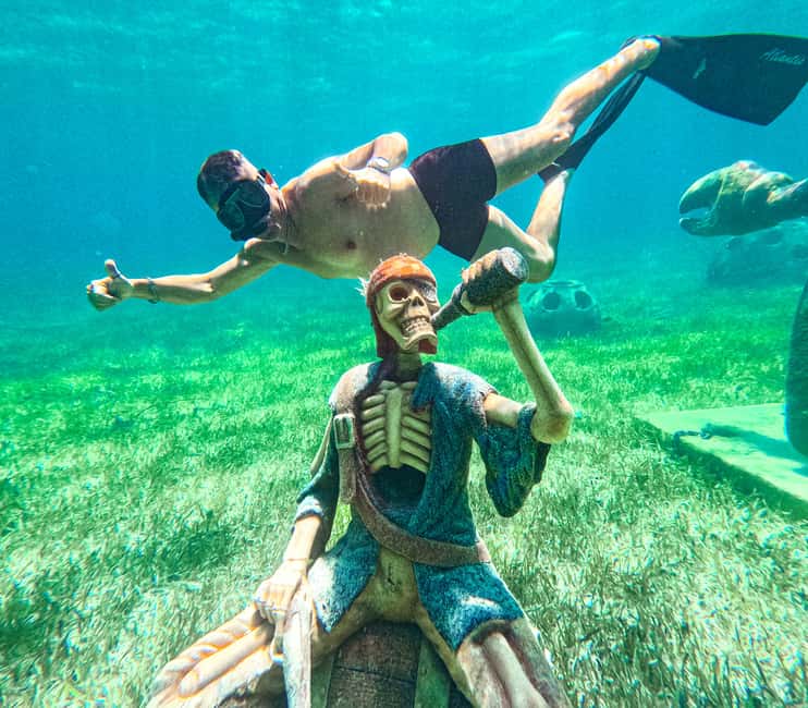 SunCay Private Oceanview Villa up to 6 with Lunch and Ferry - Snorkeling at the reef, shipwreck, and statue garden