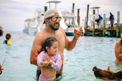 Swimming Pigs Of Rose Island Water Taxi Nassau Bahamas