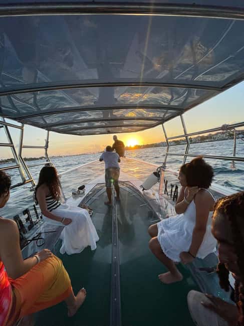 The Clear Boat Experience Bahamas drinks and snacks included - What kind of Nassau outing is this?