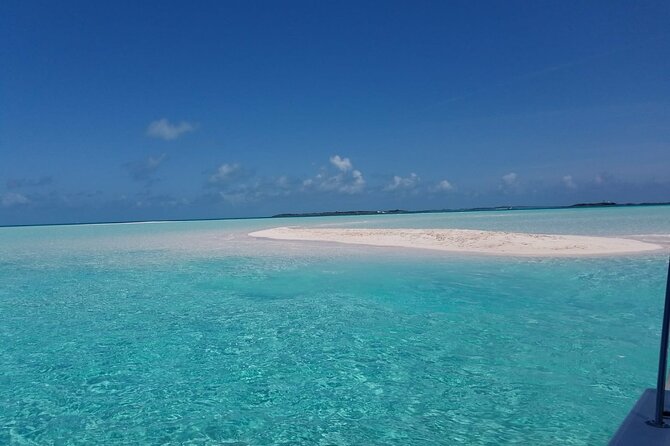 Turquoise Experience -Exuma Cays -Southern Exuma Private Charter - Lunch at Staniel Cay Yacht Club